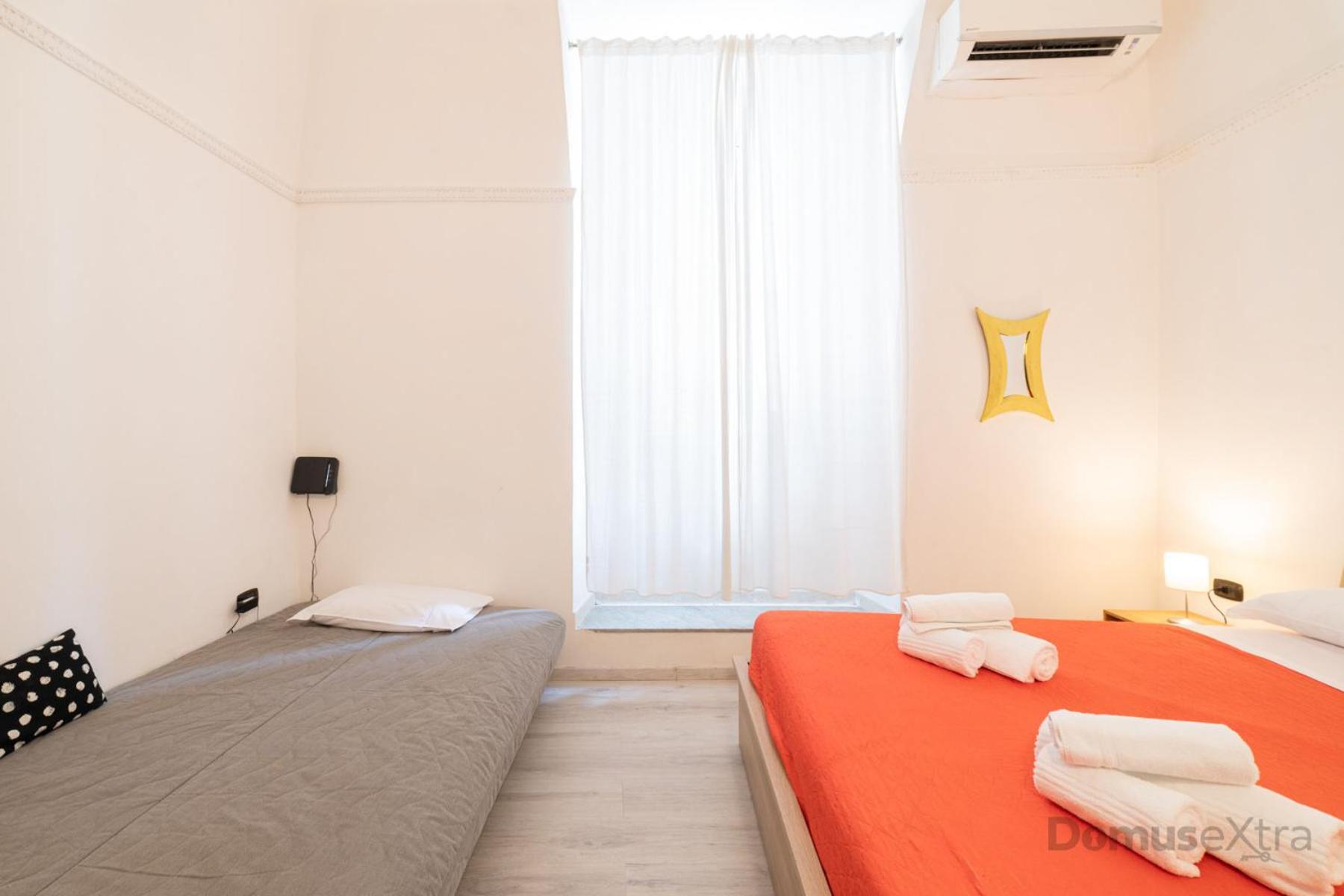 Villari Guest House By Domusextra Napoli Eksteriør bilde