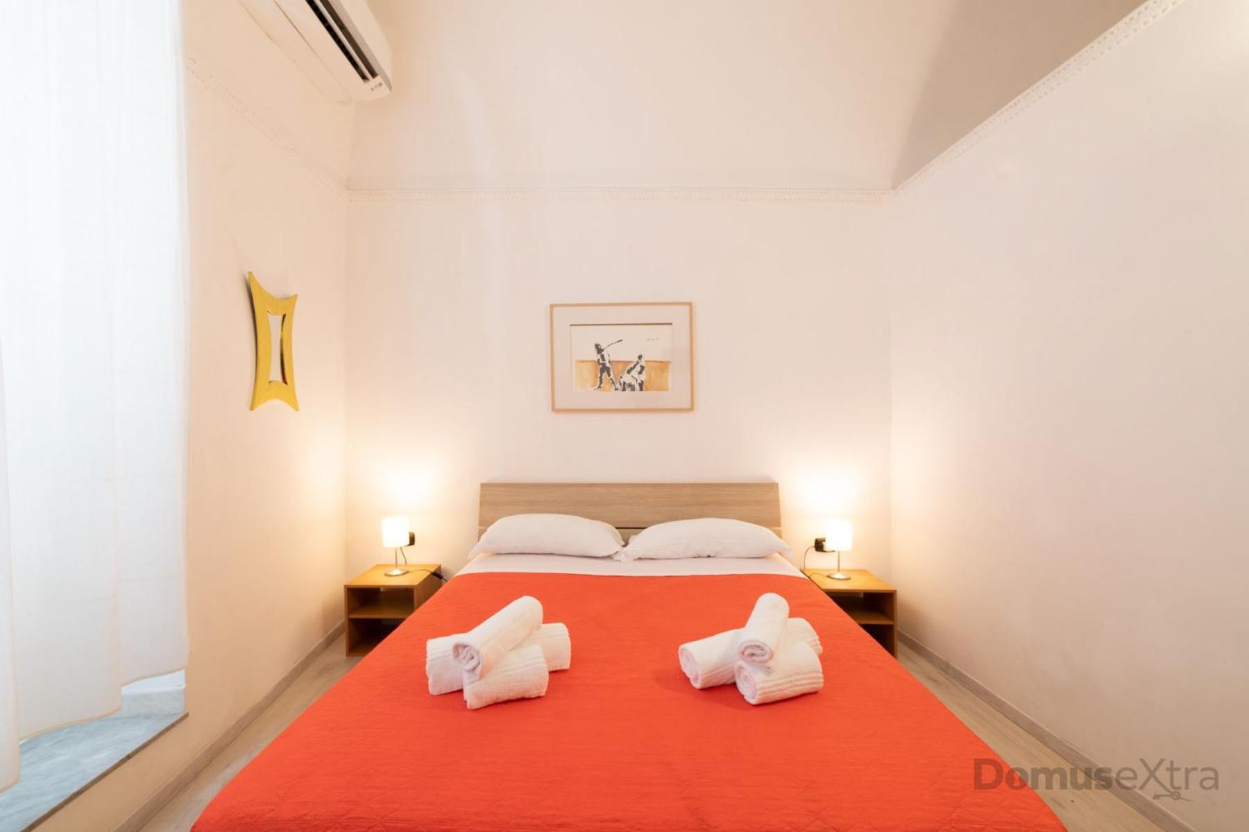 Villari Guest House By Domusextra Napoli Eksteriør bilde